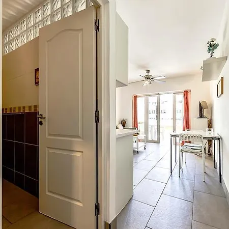 Cozy Near Playa Fanabe Apartment *
